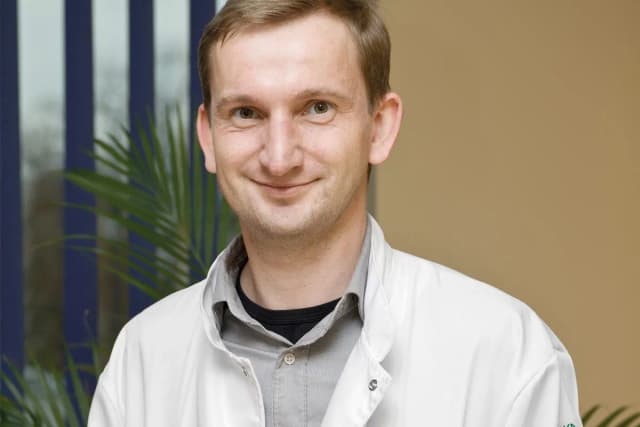 Rafał Jucha neurolog Krosno - gdzie przyjmuje i jak umówić wizytę